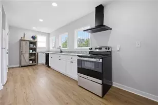 1756 Mary George Ave NW, Atlanta, GA 30318 - Photo 16