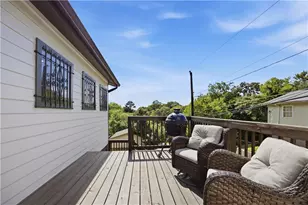 1756 Mary George Ave NW, Atlanta, GA 30318 - Photo 32