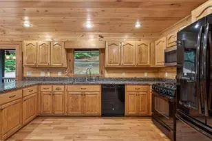 648 Stuart Mountain Rd, Mineral Bluff, GA 30559 - Photo 14