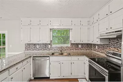 2311 Weatherly Court, Jonesboro, GA 30236 - Photo 10