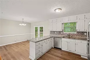 2311 Weatherly Ct, Jonesboro, GA 30236 - Photo 6