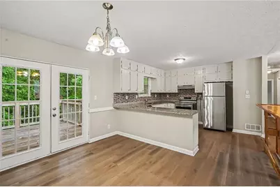 2311 Weatherly Court, Jonesboro, GA 30236 - Photo 8