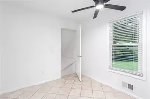 1093 Caprice Dr, Powder Springs, GA 30127 - Photo 26