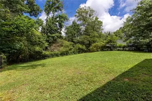 1093 Caprice Dr, Powder Springs, GA 30127 - Photo 38