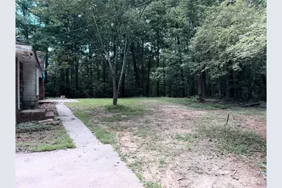 1131 S Deshon Road, Lithonia, GA 30058 - Photo 22
