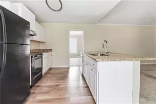 6735 Marlborough Cir S, Atlanta, GA 30349 - Photo 8