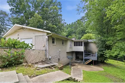 6735 Marlborough Circle S, Atlanta, GA 30349 - Photo 4