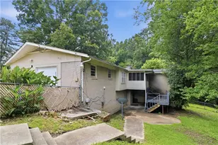 6735 Marlborough Cir S, Atlanta, GA 30349 - Photo 4