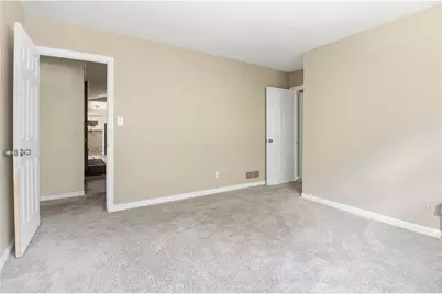 6735 Marlborough Circle S, Atlanta, GA 30349 - Photo 16