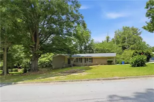 6735 Marlborough Cir S, Atlanta, GA 30349 - Photo 1