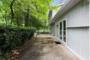 1020 Fairfield Ct NE, Marietta, GA 30068 - Photo 28