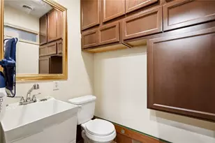 2033 Riverwood Dr, Gainesville, GA 30501 - Photo 16