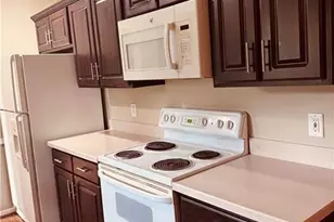 2933 Highbrook Ct, Marietta, GA 30066 - Photo 2
