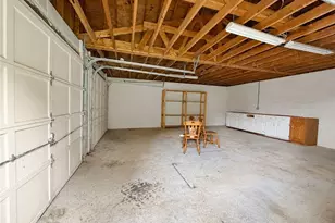 677 Bankshire Dr, Suwanee, GA 30024 - Photo 28