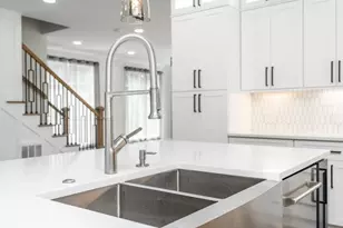 4056 Ashford Dunwoody Rd NE, Atlanta, GA 30319 - Photo 32