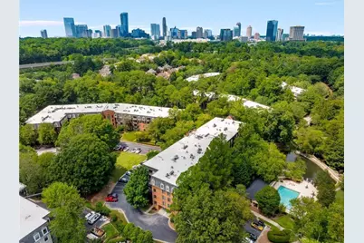 26202 Plantation Drive NE #202, Atlanta, GA 30324 - Photo 18