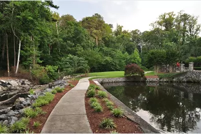 26202 Plantation Drive NE #202, Atlanta, GA 30324 - Photo 14
