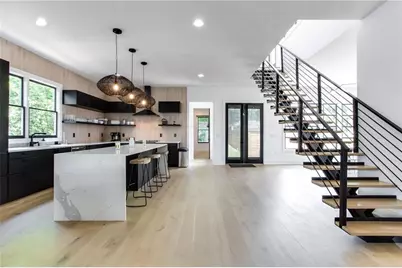 1268 Arkwright Place SE, Atlanta, GA 30317 - Photo 2