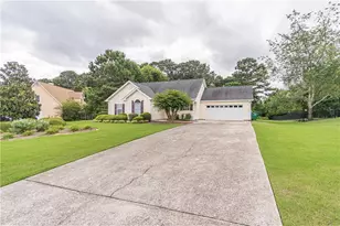 304 Ron Dr, Bethlehem, GA 30620 - Photo 4