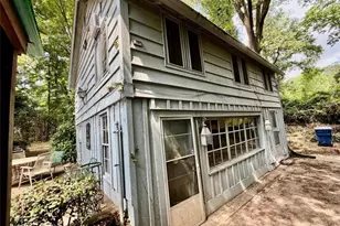 1332 Blvd Lorraine, Atlanta, GA 30310 - Photo 4