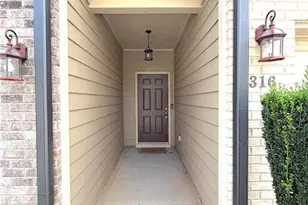 316 Cashes Ct, Lilburn, GA 30047 - Photo 2
