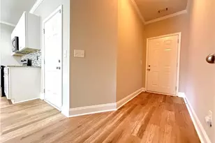 316 Cashes Ct, Lilburn, GA 30047 - Photo 4