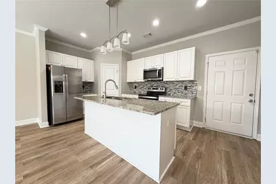 316 Cashes Court, Lilburn, GA 30047 - Photo 10