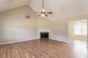 171 Country Meadows Ct, McDonough, GA 30252 - Photo 6