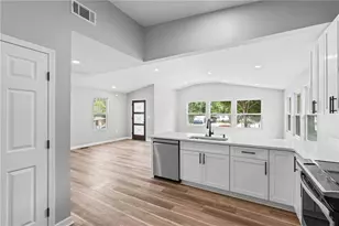 203 Hill St, Auburn, GA 30011 - Photo 14