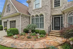 4311 Summit Oaks Ln NE, Roswell, GA 30075 - Photo 2