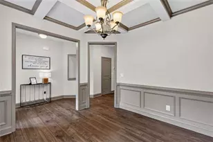 5116 Blossom Brook Dr, Sugar Hill, GA 30518 - Photo 2