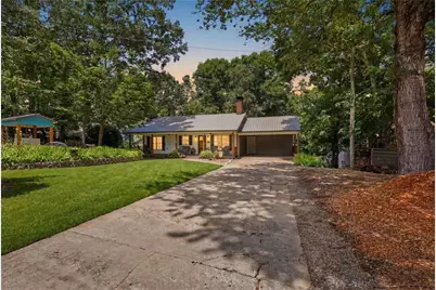 4825 Perry Road, Gainesville, GA 30506 - Photo 2
