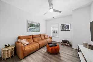 300 Banbury Crossing, Alpharetta, GA 30009 - Photo 34