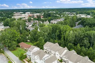 300 Banbury Crossing, Alpharetta, GA 30009 - Photo 40