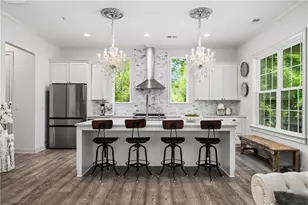 300 Banbury Crossing, Alpharetta, GA 30009 - Photo 12