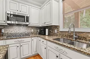 4041 Hickory Fairway Dr, Woodstock, GA 30188 - Photo 14