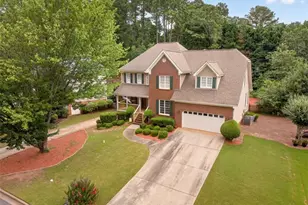 616 Coopers Pond Dr, Lawrenceville, GA 30044 - Photo 2