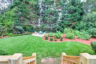 616 Coopers Pond Dr, Lawrenceville, GA 30044 - Photo 52