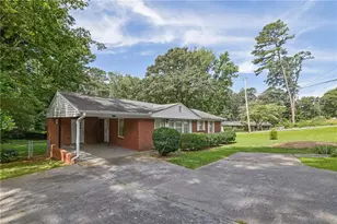 118 Hurt Rd SE, Smyrna, GA 30082 - Photo 2