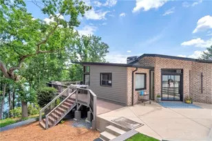 6570 Bermuda Ln, Flowery Branch, GA 30542 - Photo 4