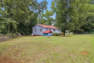 6815 Bannister Rd, Cumming, GA 30028 - Photo 4