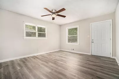 114 Howell Drive SW, Atlanta, GA 30331 - Photo 4