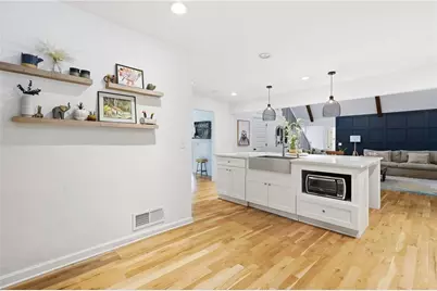 3043 S Meadow Court, Marietta, GA 30062 - Photo 20