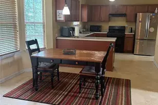 1885 Winding Crossing Trail, Fairburn, GA 30213 - Photo 4