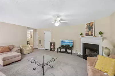 1586 Rice Square, Lithonia, GA 30058 - Photo 8