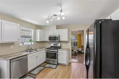1586 Rice Square, Lithonia, GA 30058 - Photo 2