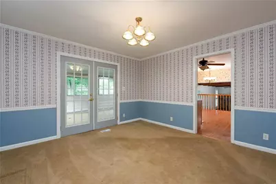 721 Dorsey Circle SW, Lilburn, GA 30047 - Photo 14