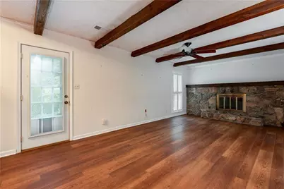 721 Dorsey Circle SW, Lilburn, GA 30047 - Photo 10