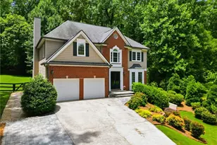 6955 Black Fox Ln, Cumming, GA 30040 - Photo 4