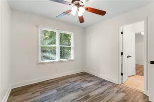 1025 Pine Grove Dr, Alpharetta, GA 30009 - Photo 36